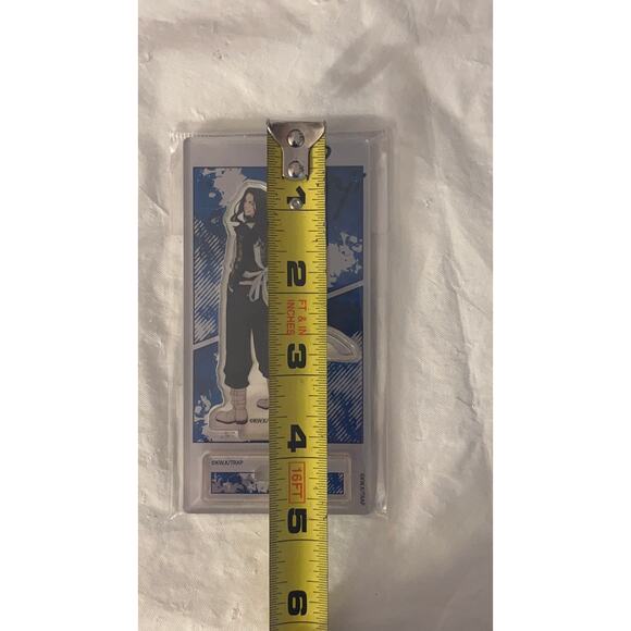 Tokyo Revengers Keisuke Baji (Tasuki) Acrylic Stand - Anime - NEW Made in Japan - Picture 6 of 6